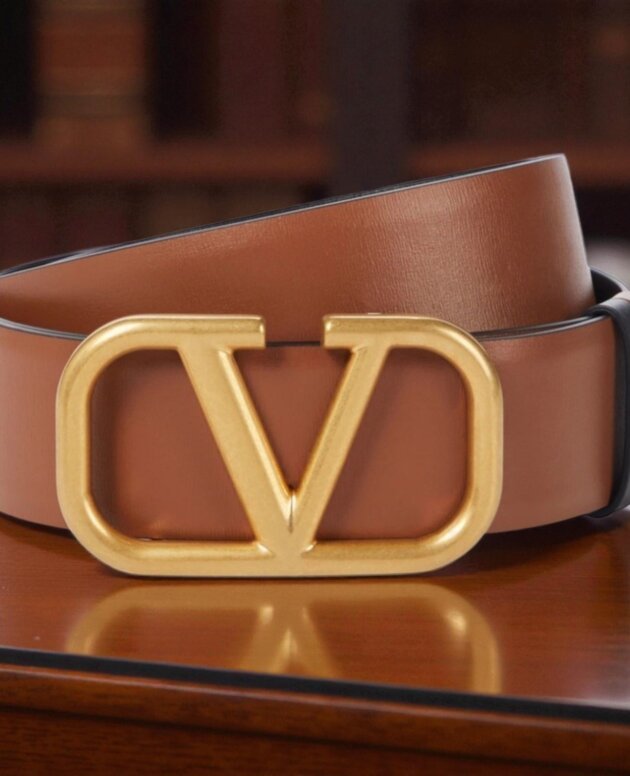 Valentino VLogo Reversible Leather Belt